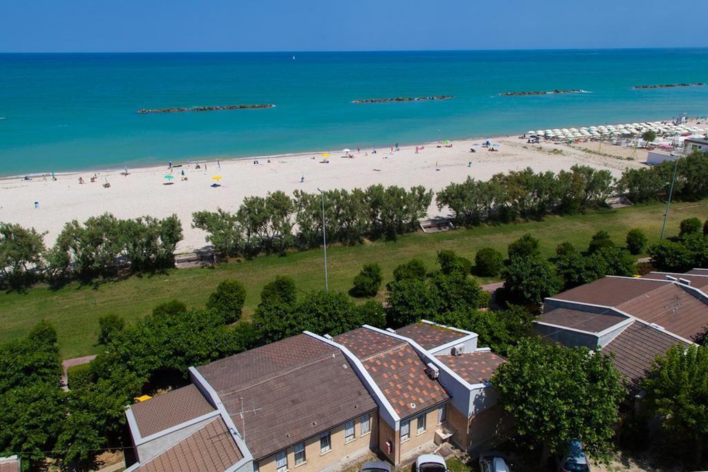Residence Casabianca Порто-Сан-Джорджо Экстерьер фото